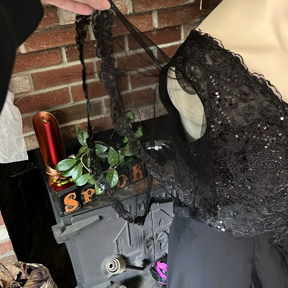 Custom made Black Formal Wedding Dress - Picture 3 of 11